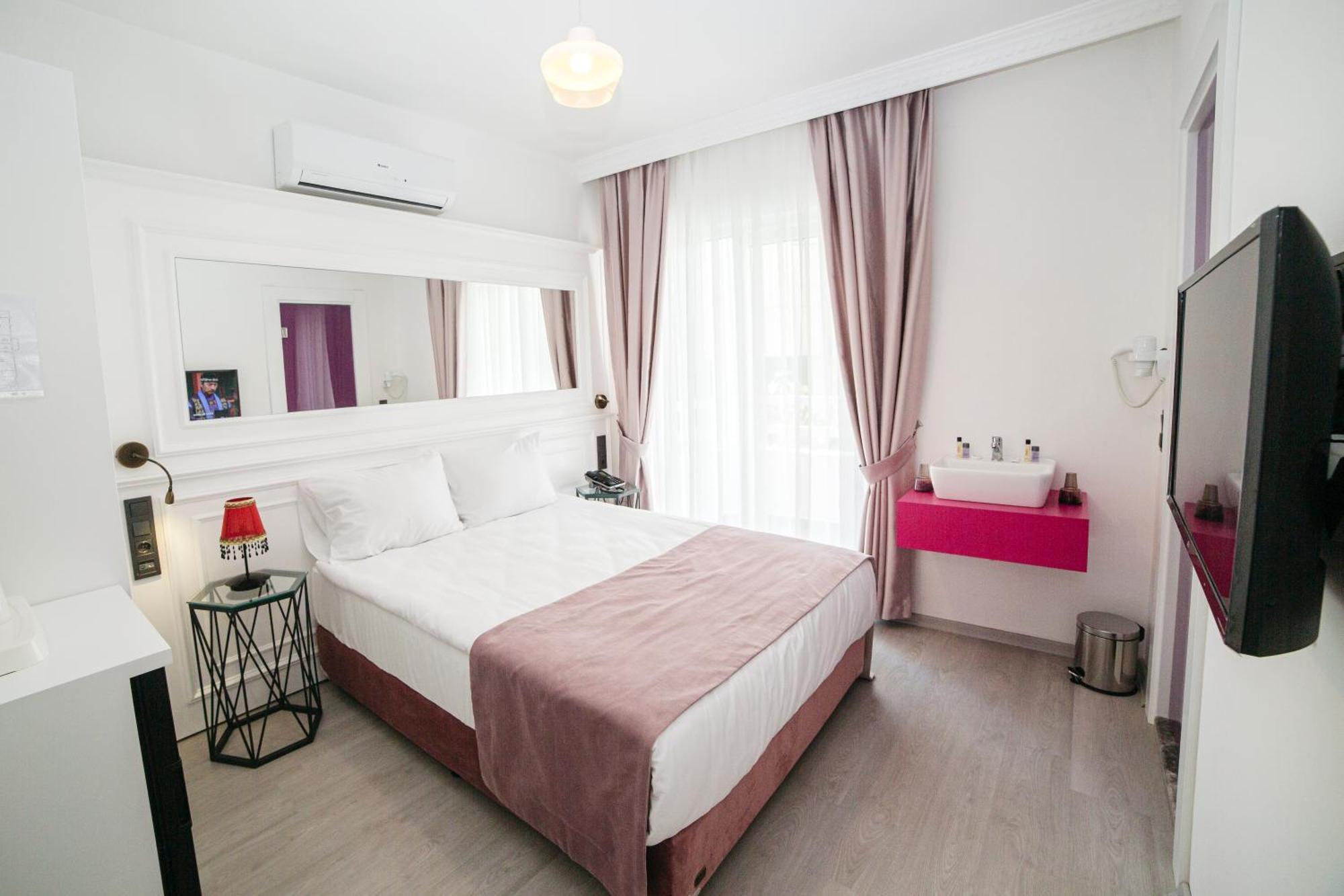 Nun Otel 4*